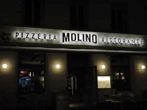 Litex AG: Molino Pizzeria Ristorante Stauffacher Zuerich Leuchtschrift