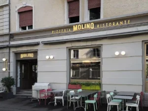 Litex AG: Molino Pizzeria Ristorante Stauffacher Zuerich Leuchtschrift