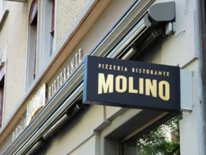 Litex AG: Molino Pizzeria Ristorante Stauffacher Zuerich Leuchttransparent